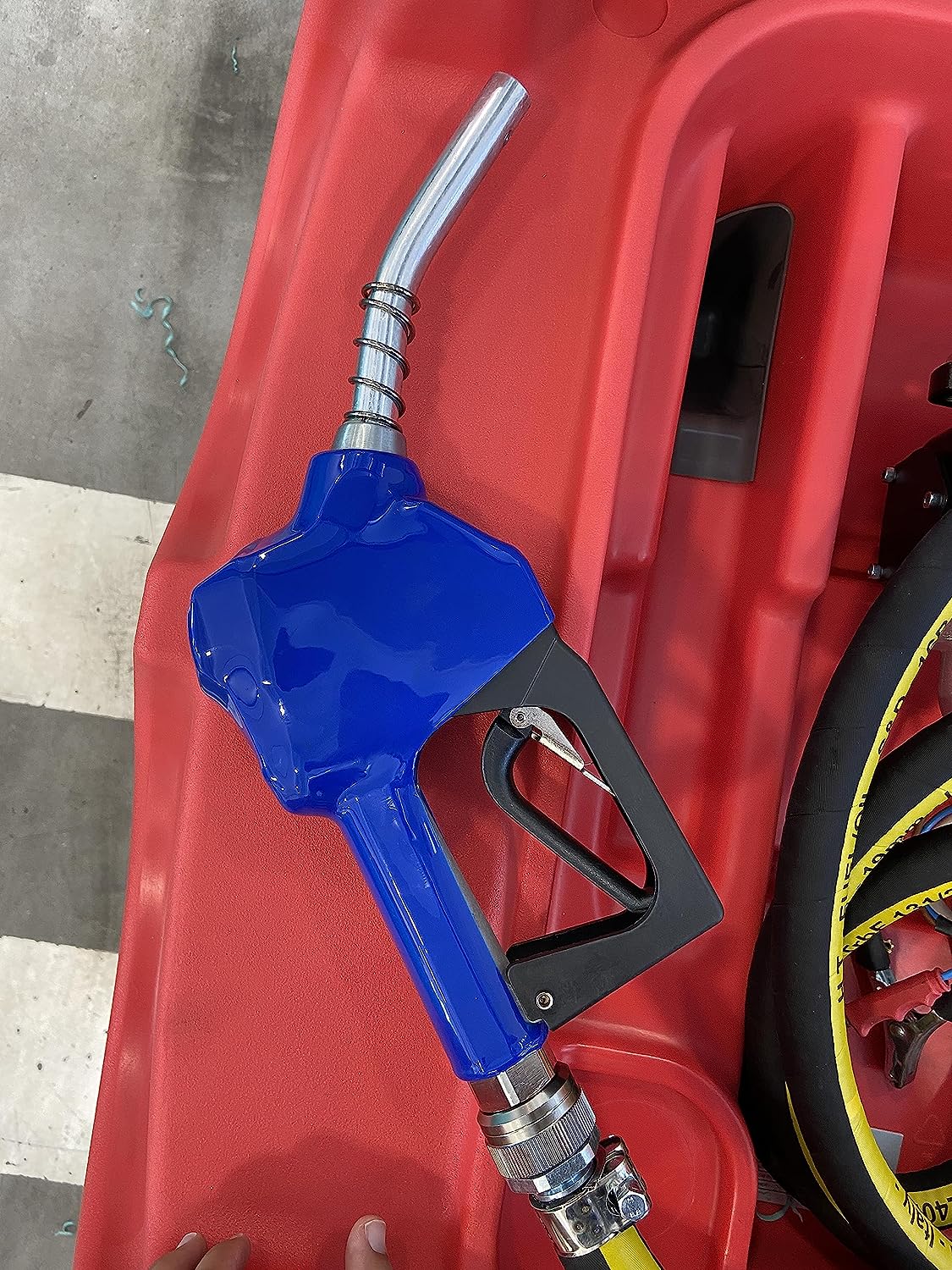AM-Tank 87 gal DOT Gasoline Tank w/ 12V Pump and Auto Nozzle